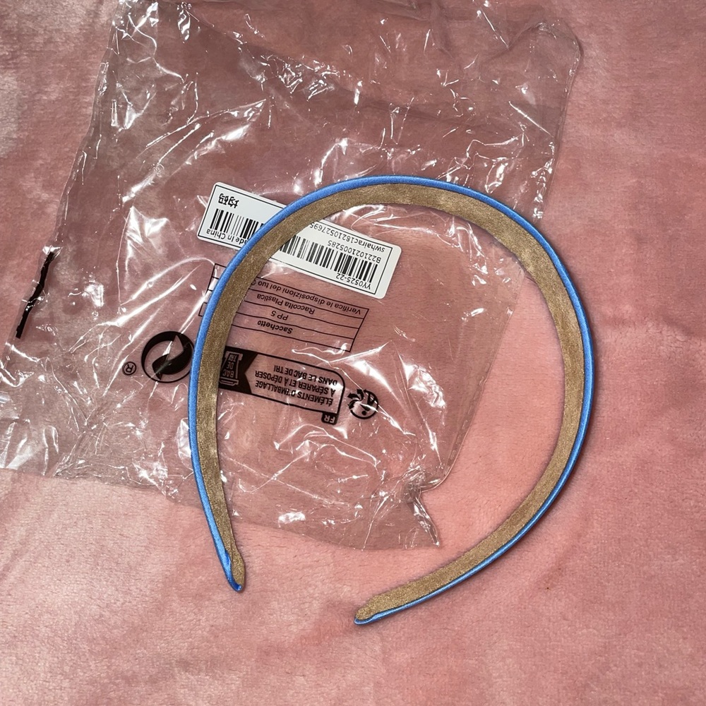 SHEIN blue headband
